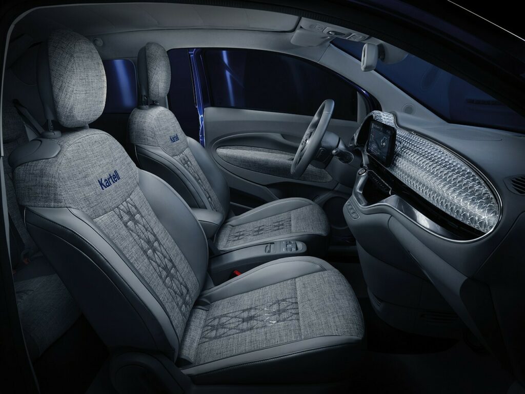 三辆菲亚特 500e 概念车共拍出 60 万美元高价,Kartell 版最受欢迎