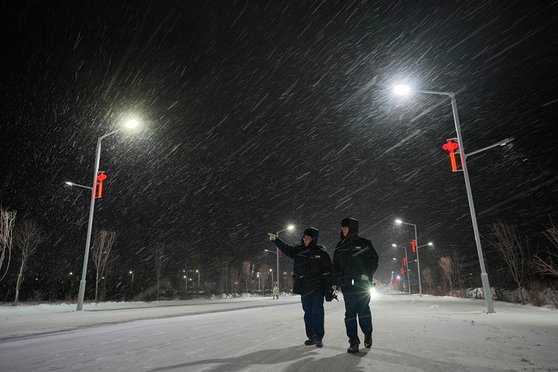 什么时候天气是零下 da6d-3c69af1cd2330380161667d88adfa7eb.jpg