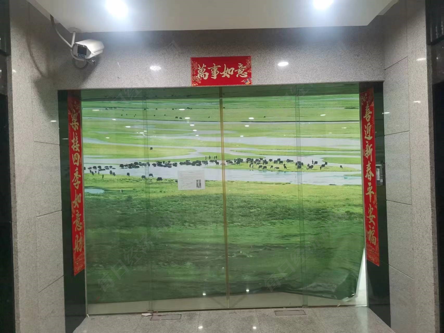 傲农生物此前的总部,已经被遮挡,内部已搬迁完毕 图片来源:每经记者 赵李南 摄