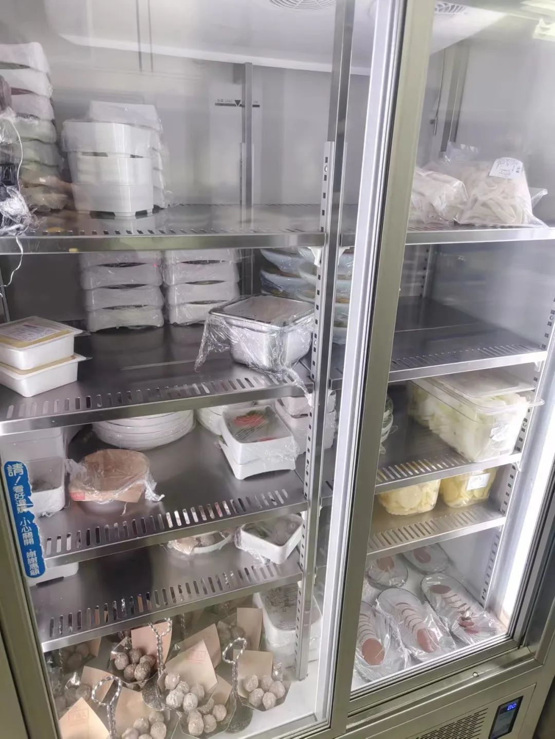 个别单位食材标签不全