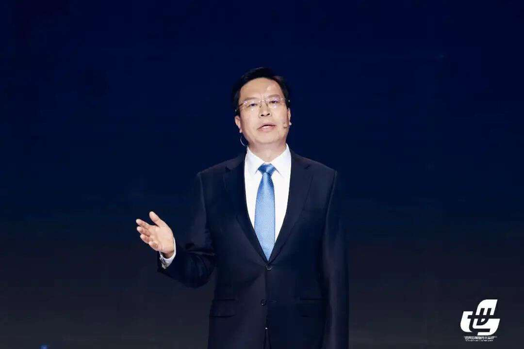 蒙牛集团党委副书记、执行总裁李鹏程。