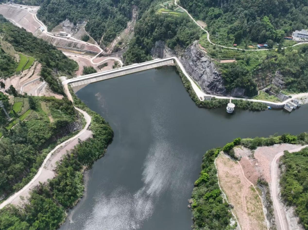 开州区天白水库。重庆市水利局供图