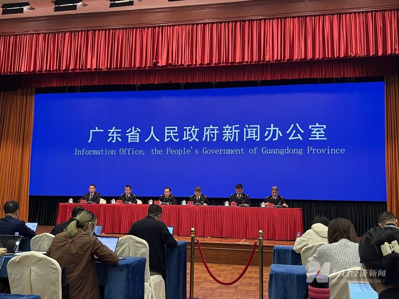 2023外贸出口新三样是啥 741f-c727f1bb0cead45477c19a81675a5f1c.jpg