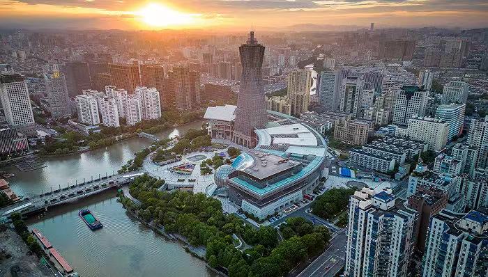 毛坯12.8万/平，杭州均价最贵楼盘登记客户为零