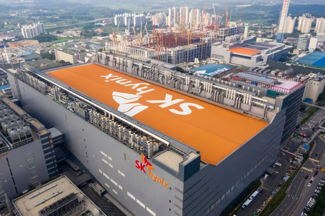 SK海力士无锡工厂 图源:彭博社