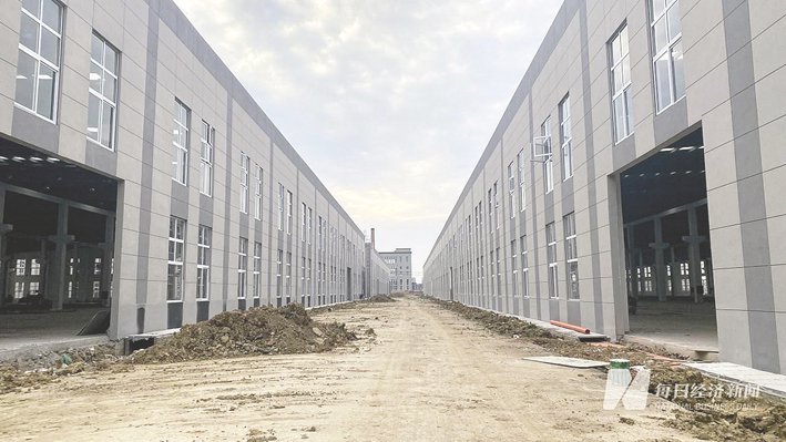 飞米新能源N型光伏项目建设现场 每经记者 张宝莲 摄