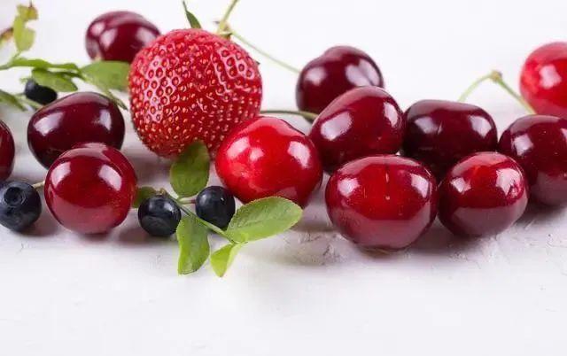 生桑葚的吃法大全 a5f9-81875bdea6ba371901a0ccd47653dfa7.jpg