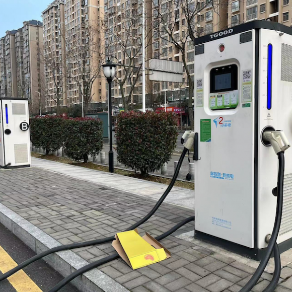 如何使用国家电网充电站的充电桩 d045-dc2fd0f0ff994f24dff4f8290b1a705d.png