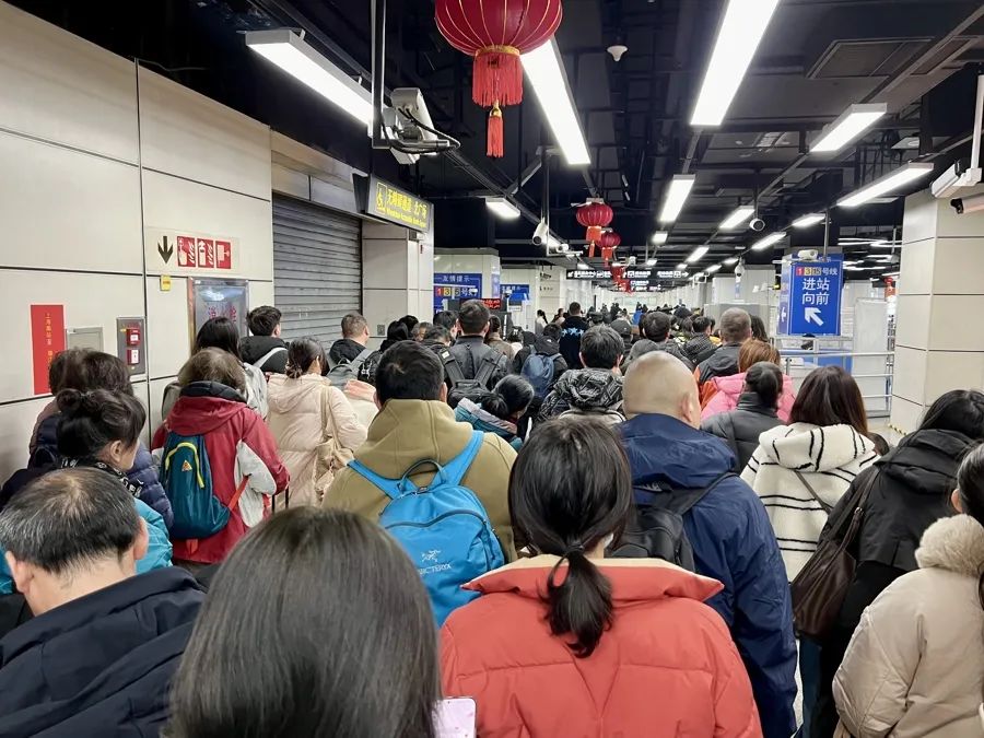 △市民陈先生提供的现场照片。