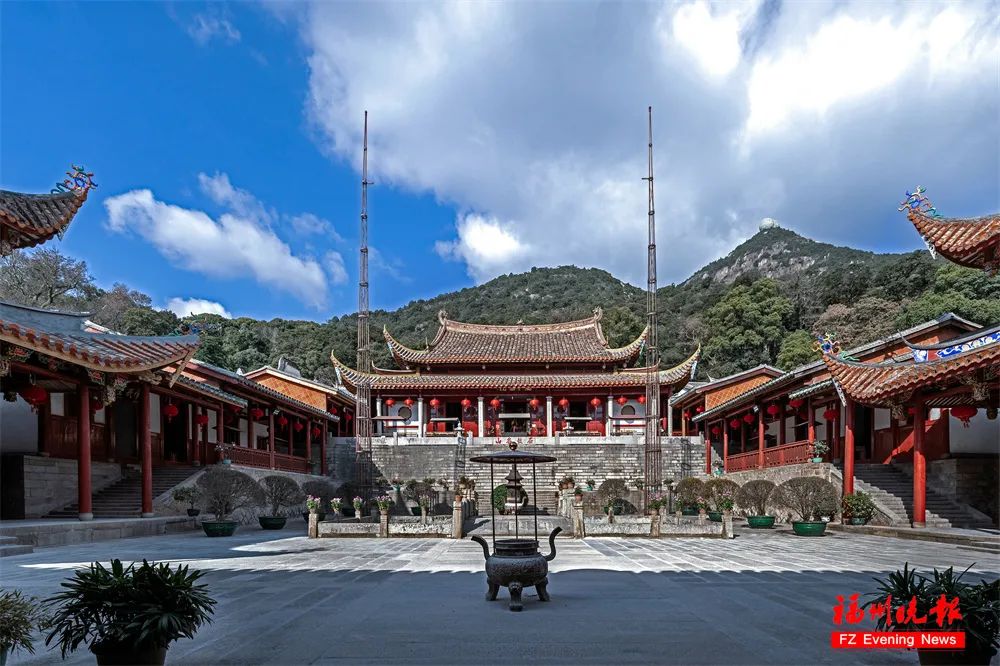 历史悠久的涌泉寺。林振寿 摄