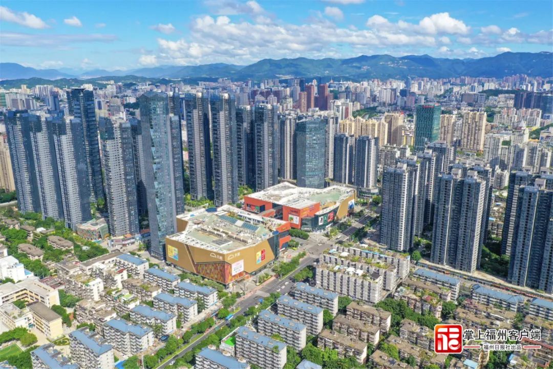 邹家骅 摄