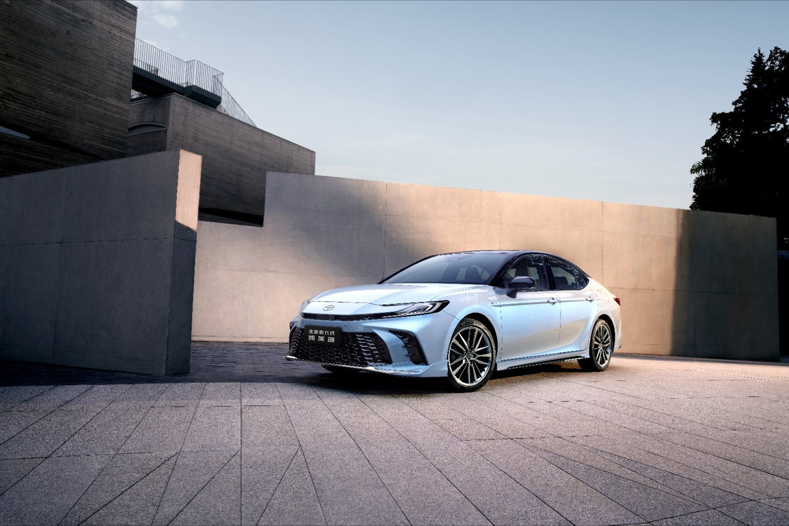 17.18~20.68 万元,广汽丰田全新凯美瑞上市:提供燃油 / 混动车型