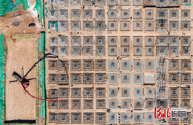 3月8日,合盈数据(怀来)科技产业园在建的数据楼。
