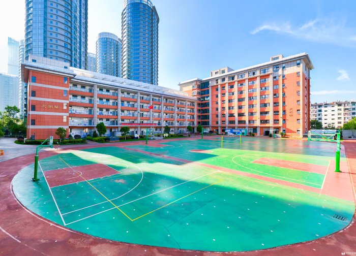 何为九年一贯制学校 b4b9-6d20a87e73e4a36cf8e9b92cc2a652a9.jpg