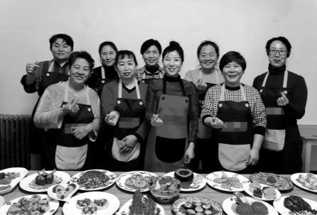 沈阳家政市场迎来了一场“月嫂争夺战”。辽沈晚报记者 王迪 摄