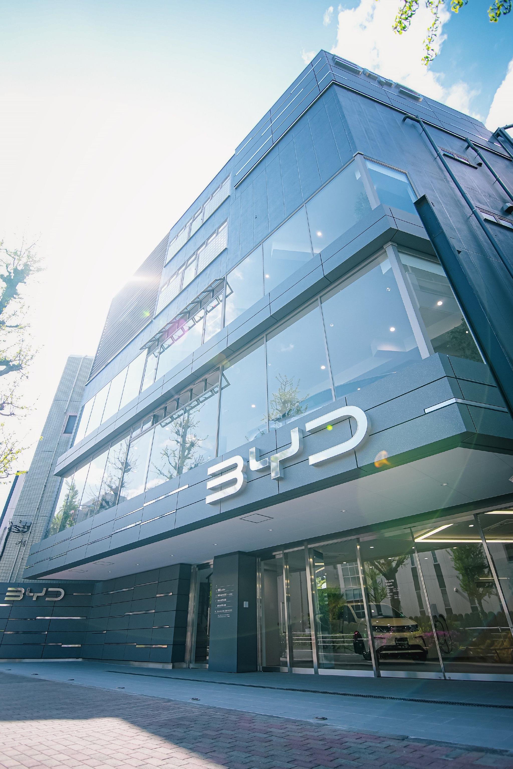4月19日,和谐比亚迪旗舰店东京目黑店外观