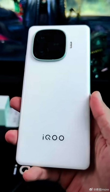 iQOO Z9系列真机谍照曝光：沿用iQOO家族式设计