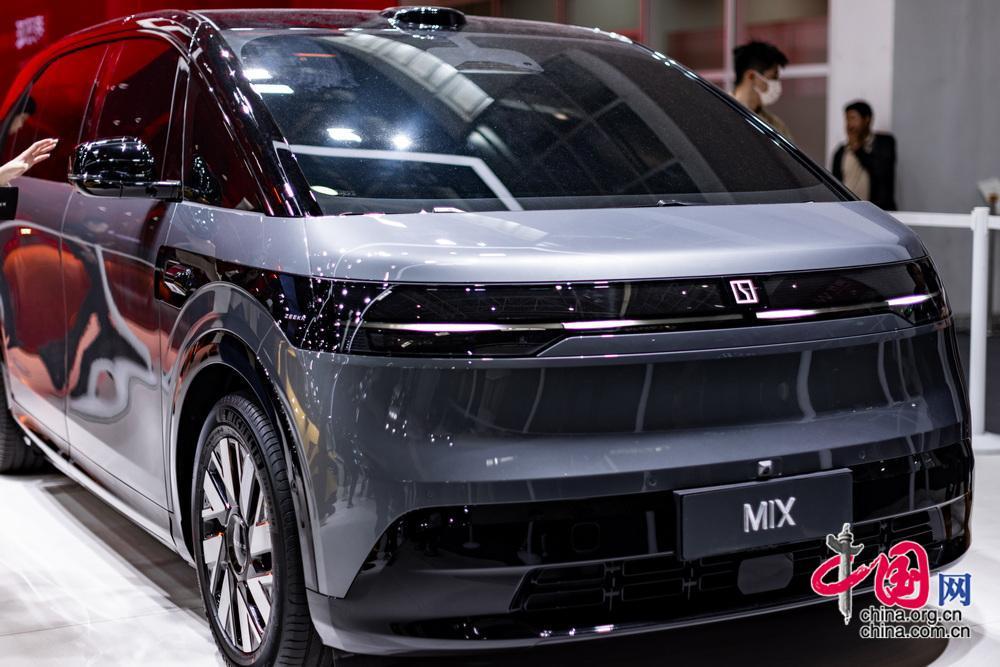 極氪MIX在2024北京車展迎來正選亮相。中國網記者 鄭亮攝
