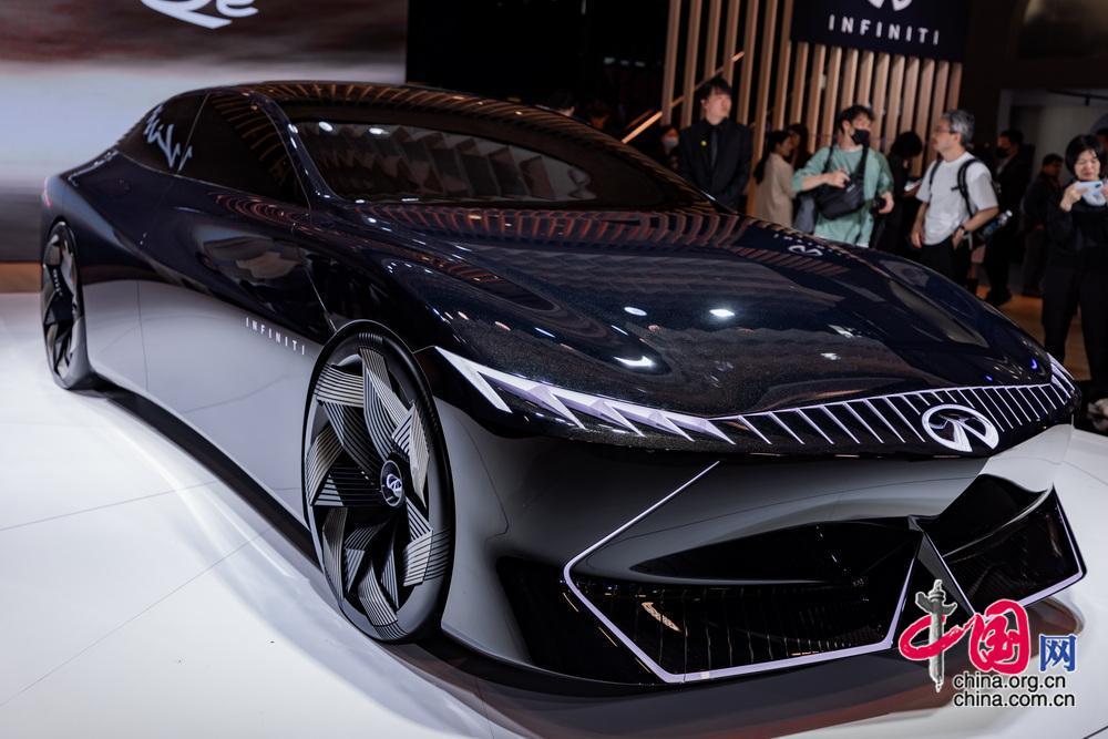 英菲尼迪攜全新純電動概念車Vision Qe完成中國首戰。中國網記者 鄭亮攝