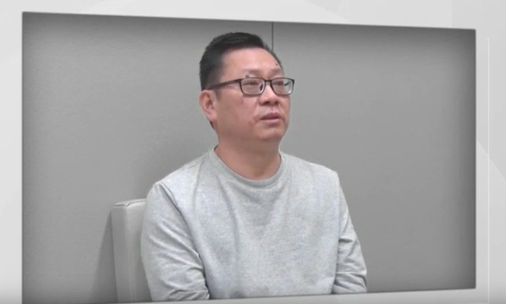 李万忠(来源:四川省纪委监委网站视频画面)