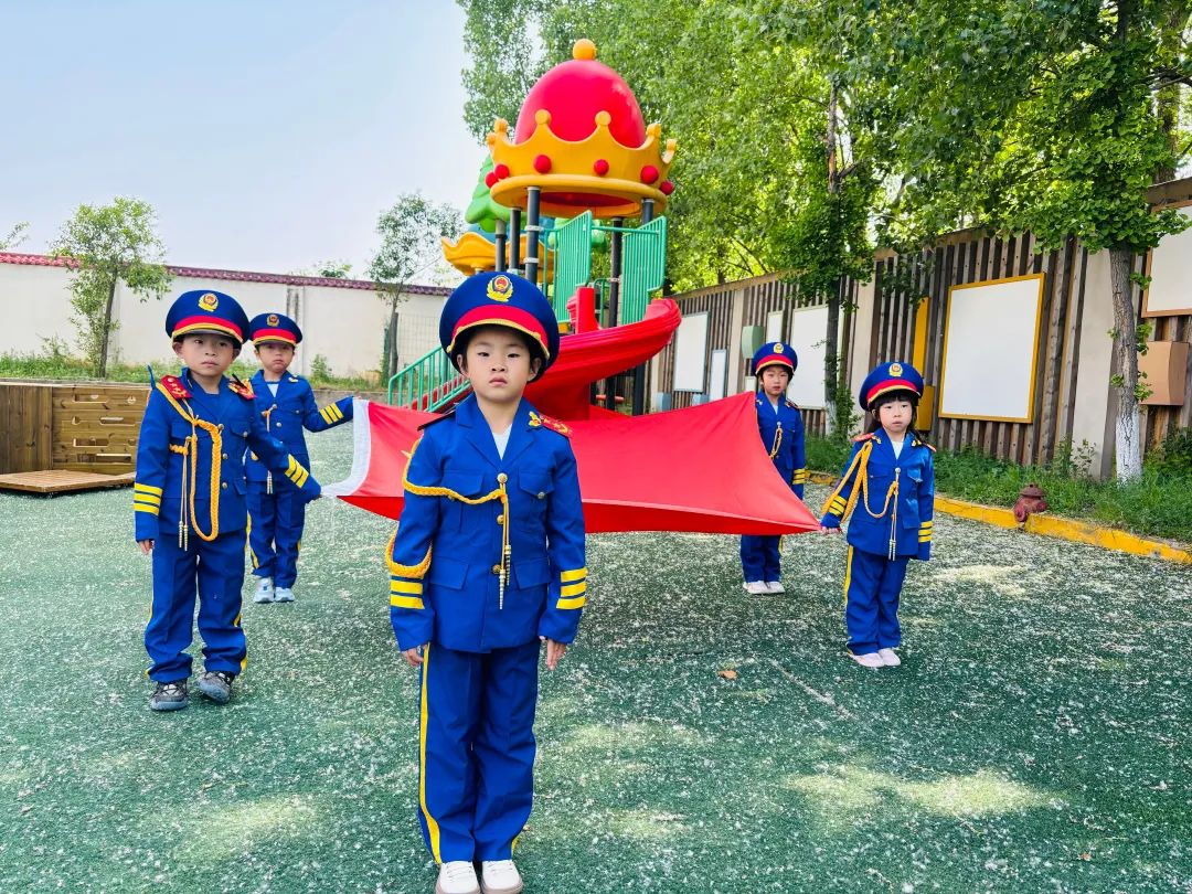 灞桥区狄寨街道第三幼儿园第十一周升旗仪式_手机新浪网