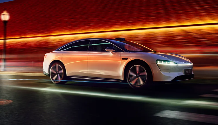 图片来源:鸿蒙智行