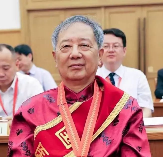 (国医大师 熊继柏)