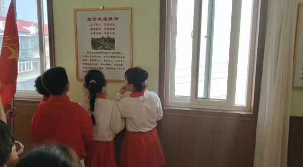 校园教育传承问题 8e63-932023ee0c26a6279c14f942bfe818ce.png