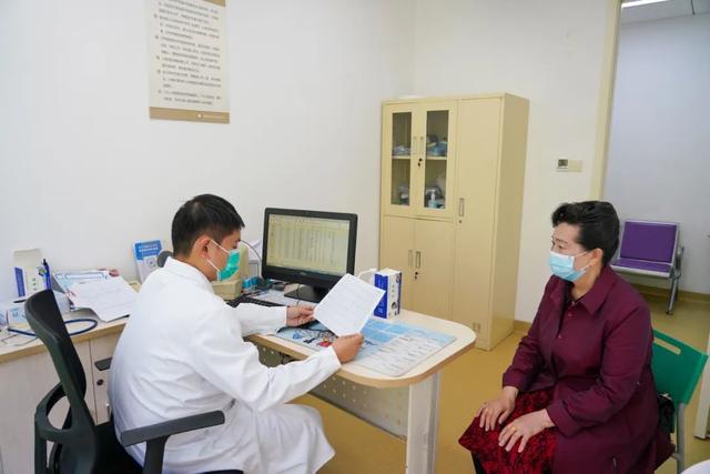 免费老年人体检宣传 66e8-5e0983b04eeb639593e358a60f6cbea3.jpg