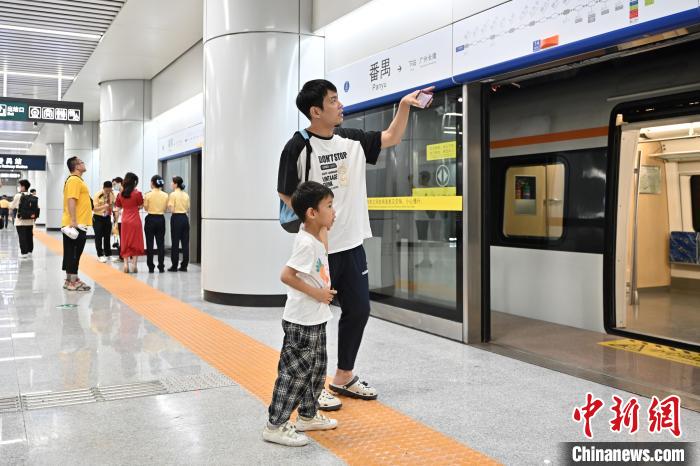 番禺站。陳驥旻 攝