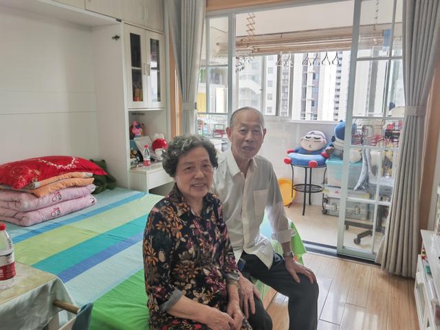 彭三小区(四期), 钟阿婆和老伴回搬到新家已五年。 唐烨摄