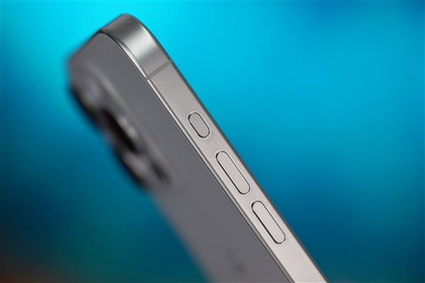 iPhone 15 ProťʵԴiOS 18ÿѡ