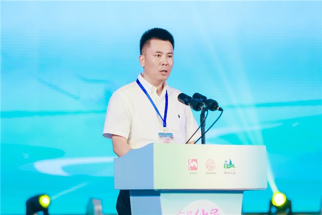 顺丰集团业务发展中心副总裁 郑贵俊