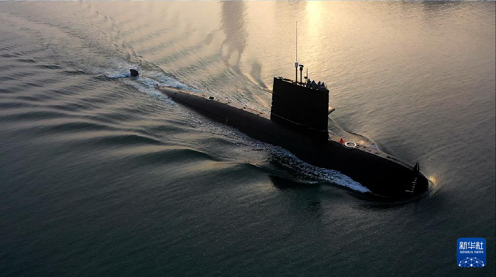 海軍某潛艇支隊任務潛艇完成任務後返回港口(資料照片)。新華社發(茆琳攝)