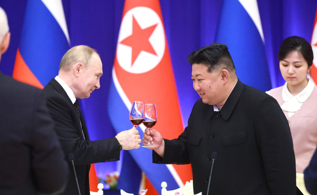 6月19日晚,金正恩在平壤設宴款待普京。圖/克里姆林宮官網