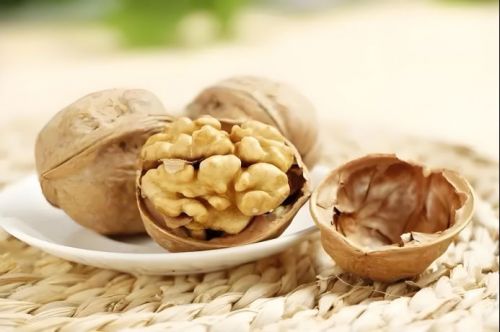 坚果是核桃吗 26d4-6598175b1cb0a5e4142da6fd6549b52d.jpg