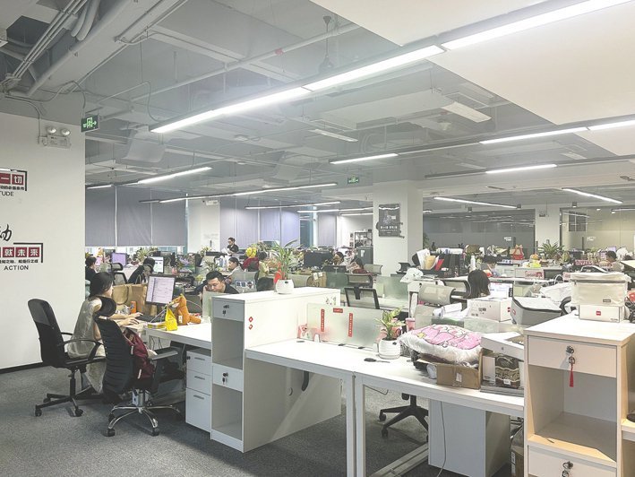 6月18日,智神信息深圳办公基地内景。 每经记者 王晶 摄