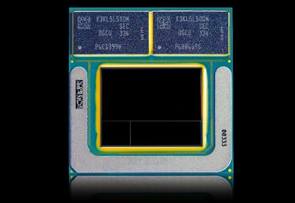 Intel Lunar Lakeȫͺšй¶˿17W/һ30W16/32GBڴ