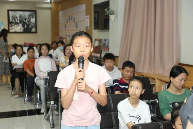通过美育提高审美素养,陶冶奋斗的高尚情操