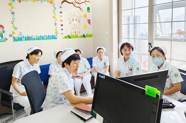 滕州市中心人民医院内科区域举办新形式护理疑难病例讨论会（内科护理论文）护理疑难病例讨论新闻稿，