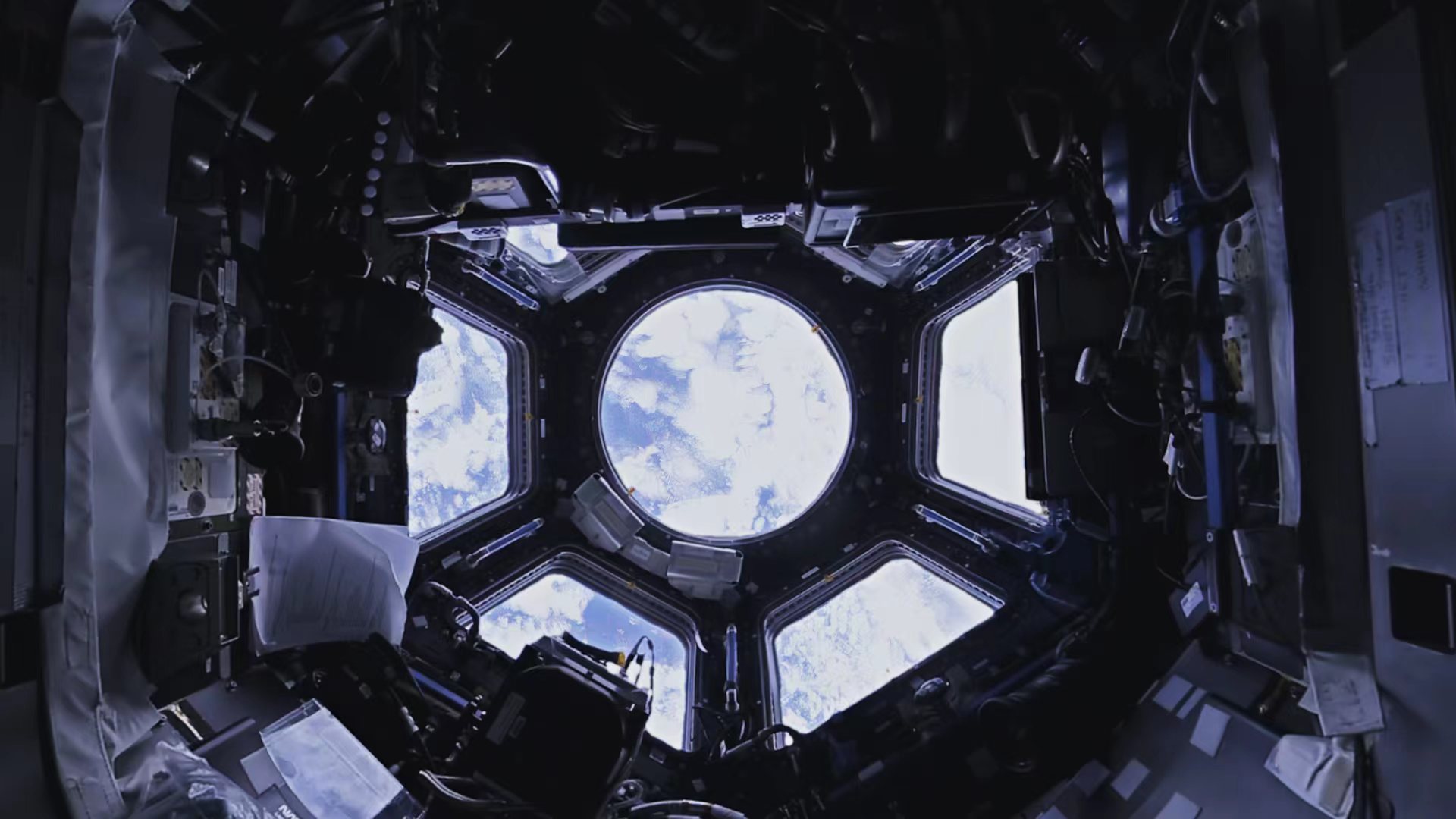 暑期掀起“太空热”。新世界大丸百货供图