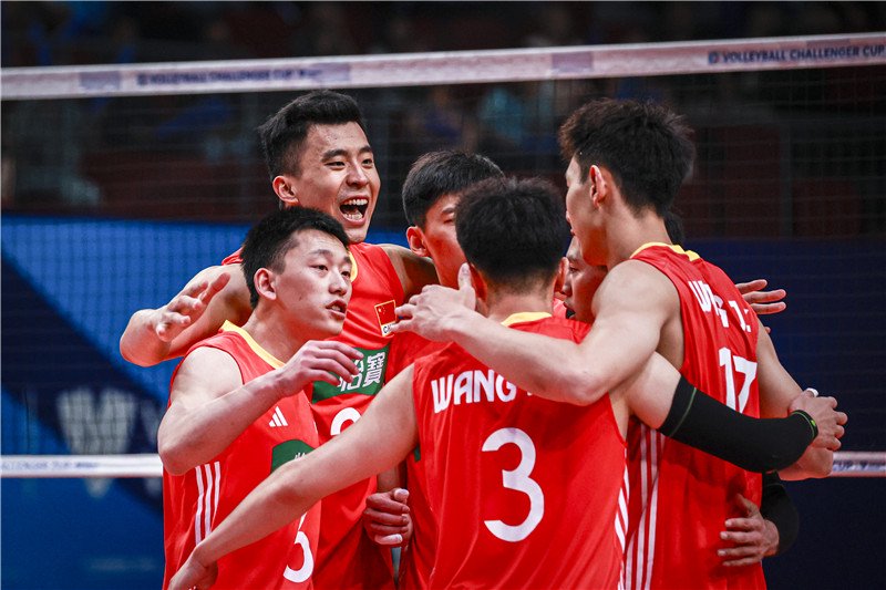 挑战者杯决赛 8ef5-357672e87405a7be0f471b3702bd42fe.jpg