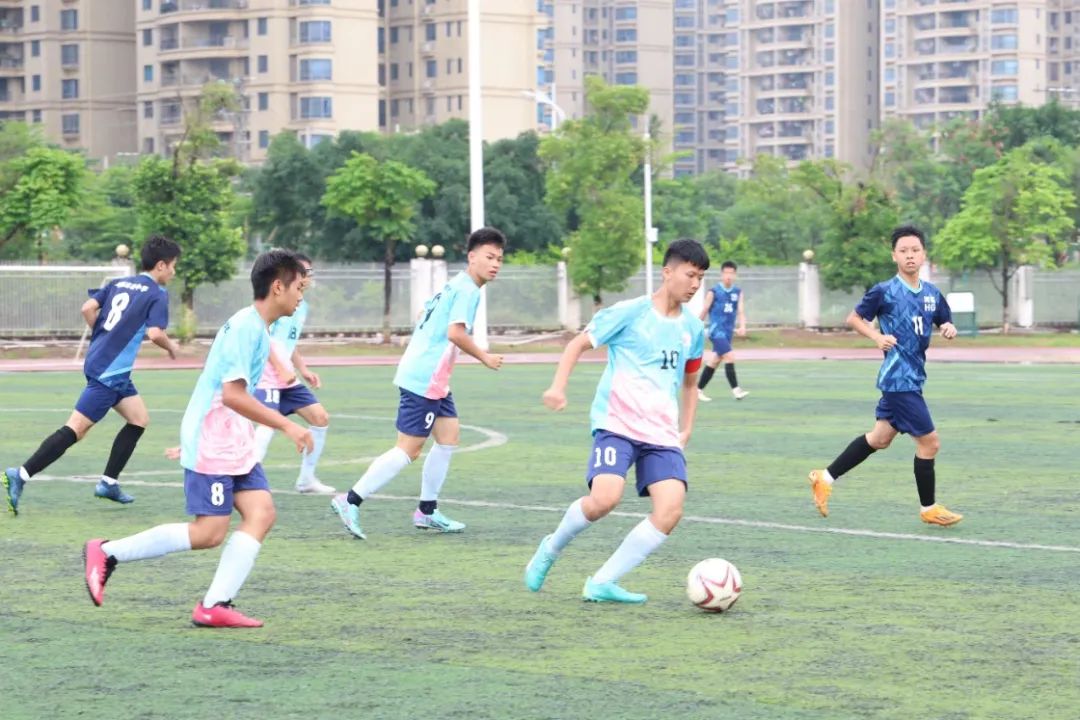 学足球长高吗男生多高正常,学足球长高吗男生多高正常呢