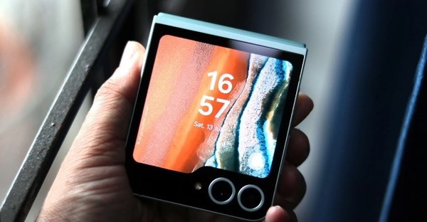 手机能用的ai bb96-ba645b29b6f20b78a93162ed748e1b44.jpg