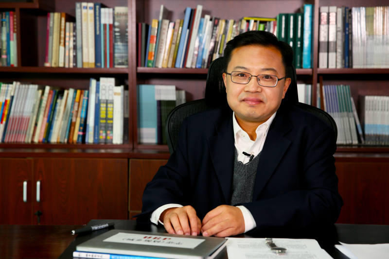 复旦大学人口研究所教授任远。图/受访者供图