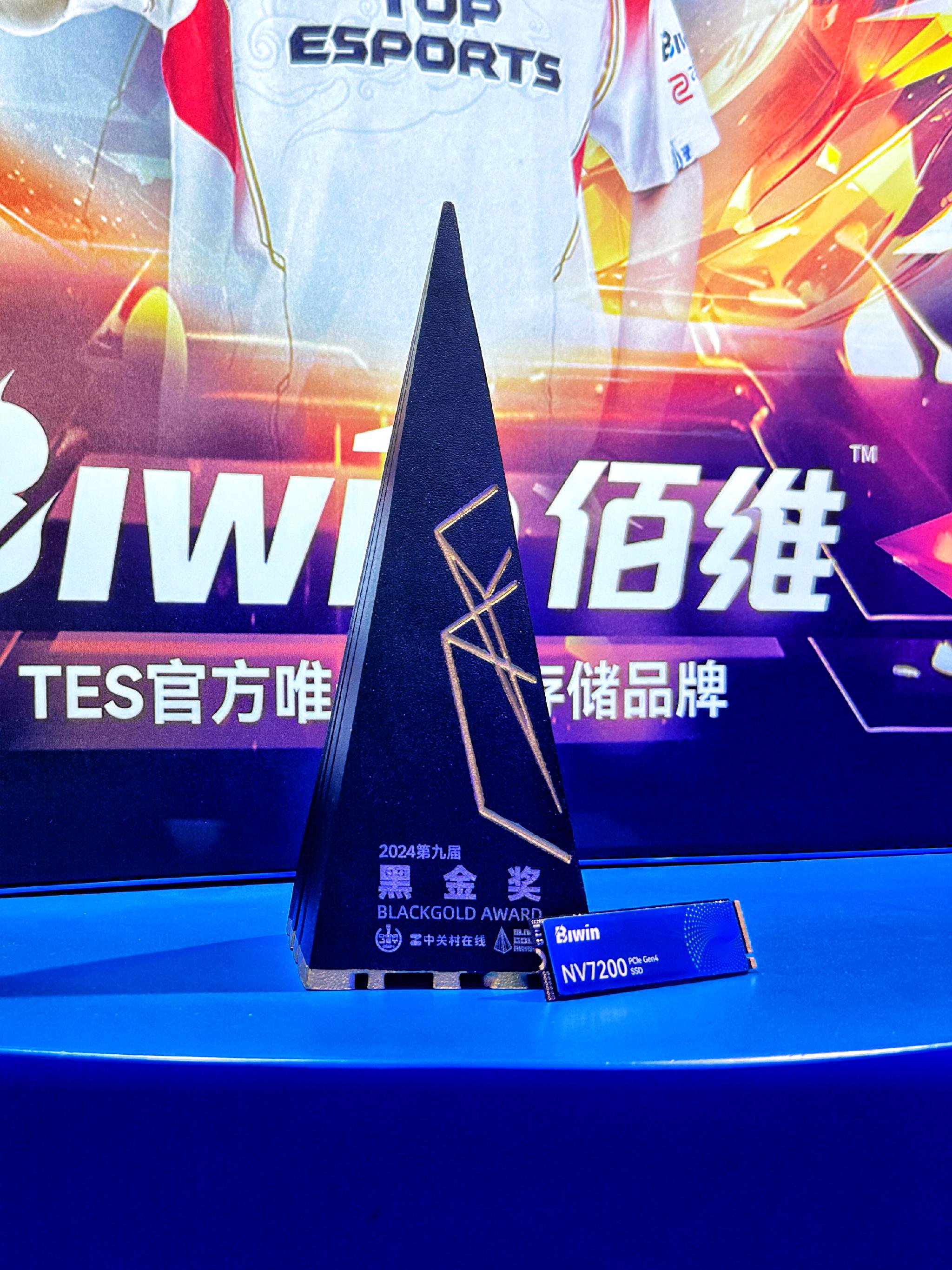 752d-c78ec6de2a7239db8a2ed57b8c17cbfc.jpg 752d-c78ec6de2a7239db8a2ed57b8c17cbfc.jpg