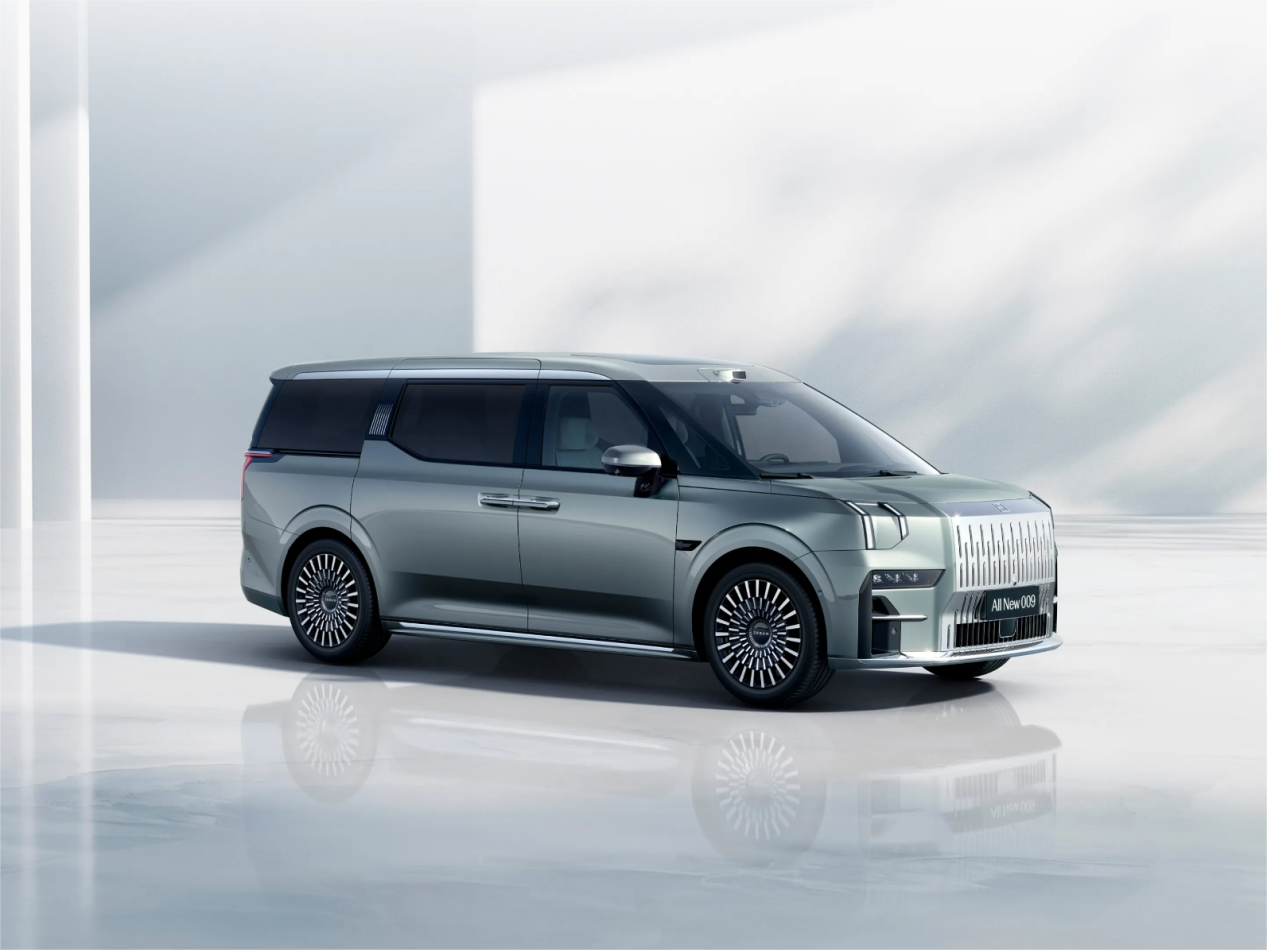 极氪mpv 009混动 35b6-2eb25704d78d2a2b132a2e3766eba92c.png