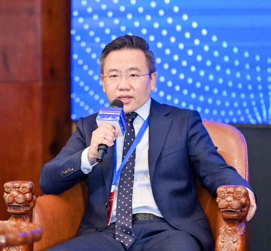 图为:上海城投控股股份有限公司党委书记、董事长张辰(受访者供图)
