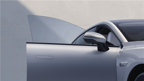 同级唯一翻转仪表盘!新款东风奕派eπ007增程上市:13.16万起