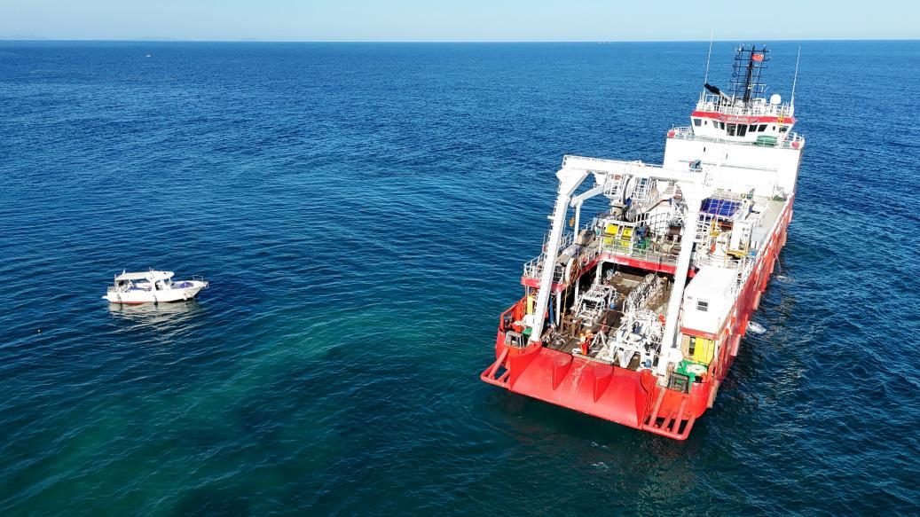 中国联通参建的SEA-H2X国际海缆在海南陵水登陆